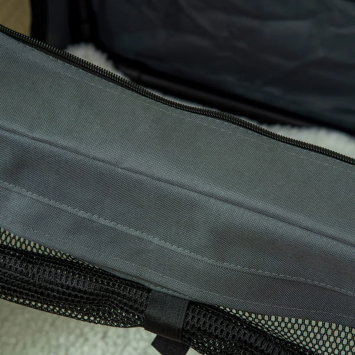 PawHut Trasportino Morbido per Cani Mini e Gatti, Trasportino Cuccia da Viaggio con Cuscino Rimovibile, Sacca di Trasporto e Porte in Rete Traspiranti, 60x42x42 cm, Grigio
