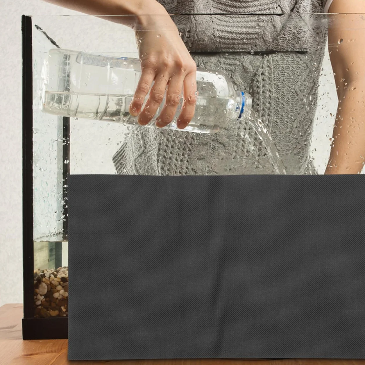 Homoyoyo Antiscivolo – Base per Acquario Resistente agli Urti in 120 x 50 cm – Ideale per acquari di Qualsiasi Dimensione – Alta qualità – Materiale Durevole per Protezione e stabilità ottimali