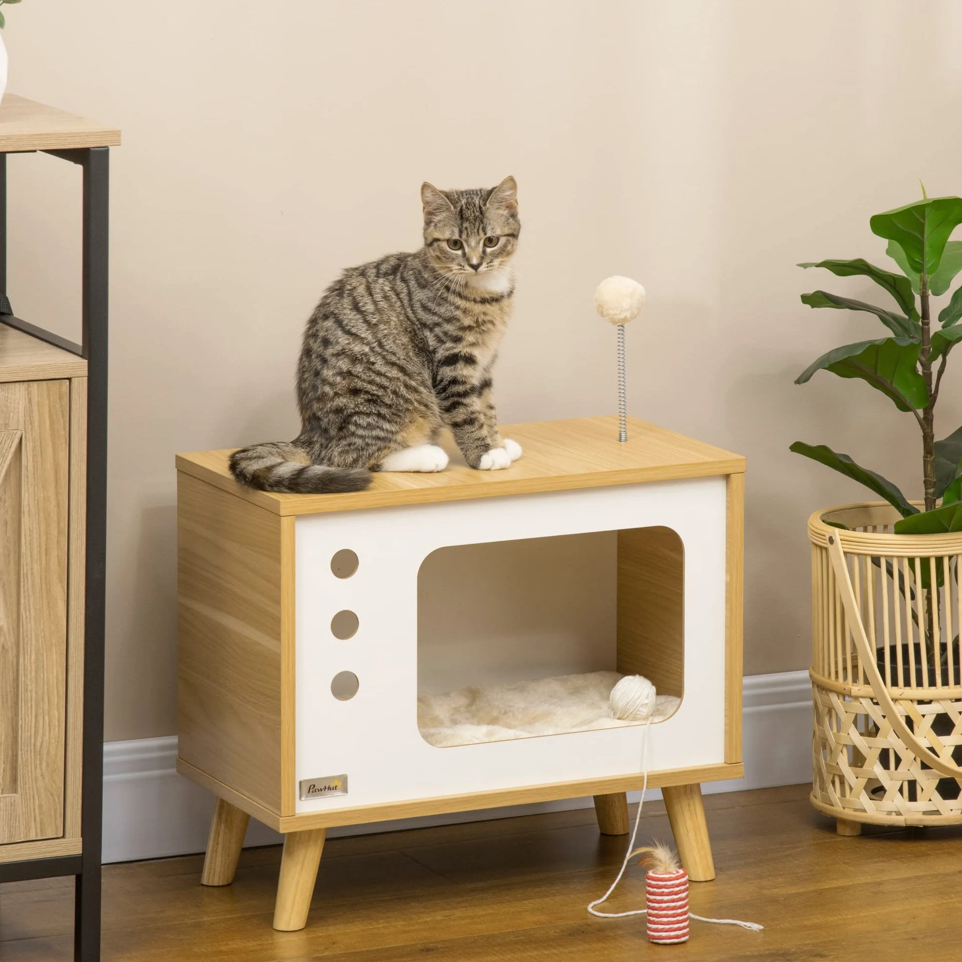 PawHut Casetta per Gatti a forma di Televisore con Cuscino e Pallina Giocattolo, Mobile da Soggiorno in Truciolato, 50x28x43 cm