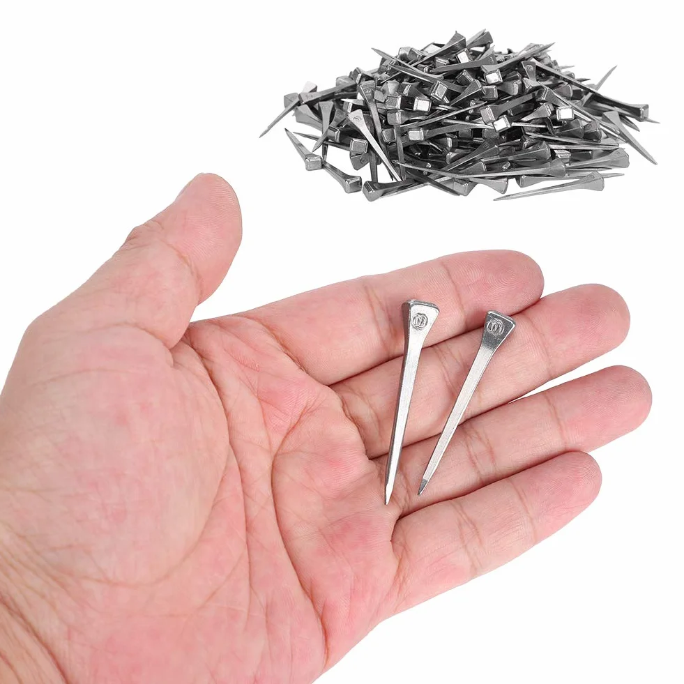 Nikou Chiodi a ferro di cavallo - 250Pcs Acciaio E4 Chiodo a ferro di cavallo stabile Accessori per attrezzi da cavallo 4.8CM Facile da usare