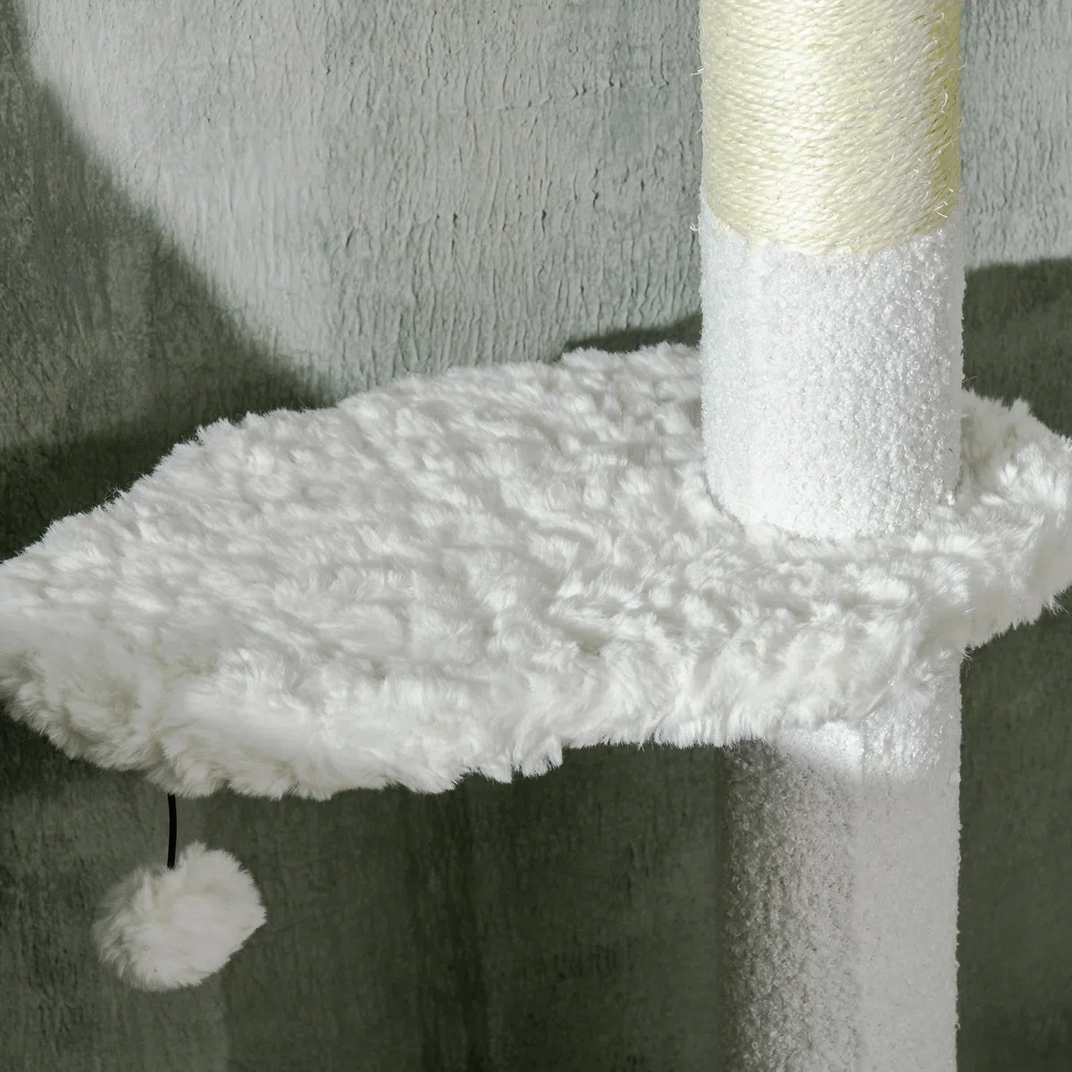 PawHut Albero Tiragraffi a Soffitto con Altezza Regolabile, Torre per Gatti Multilivello con Pali Tiragraffi in Corda di Sisal, 48x32x225-255 cm, Bianco