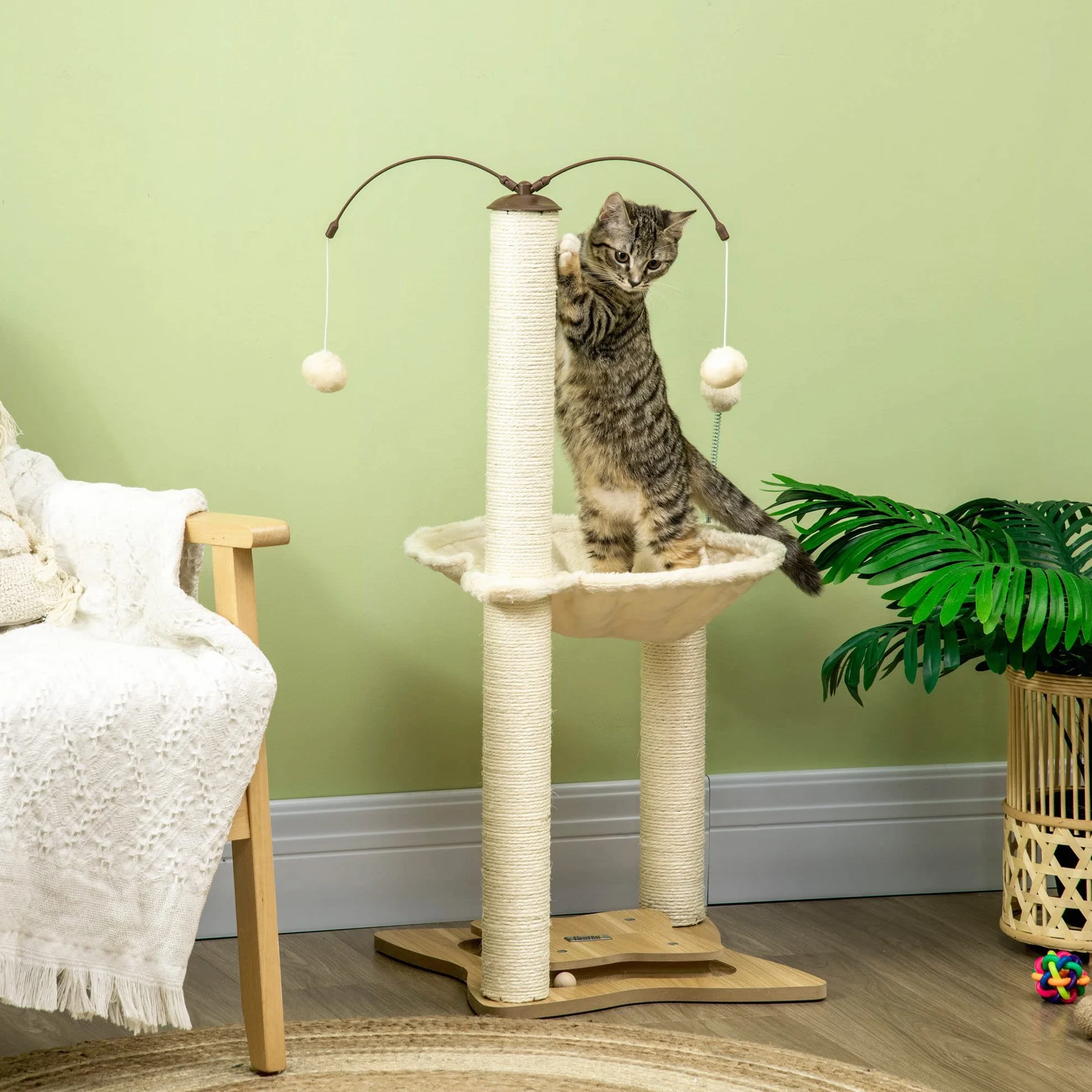 PawHut Albero Tiragraffi per Gatti max 5kg con Amaca, Palline da Gioco e Pali in Sisal, Torre per Gatti in MDF e Peluche, 53.5x53.5x90 cm, Beige